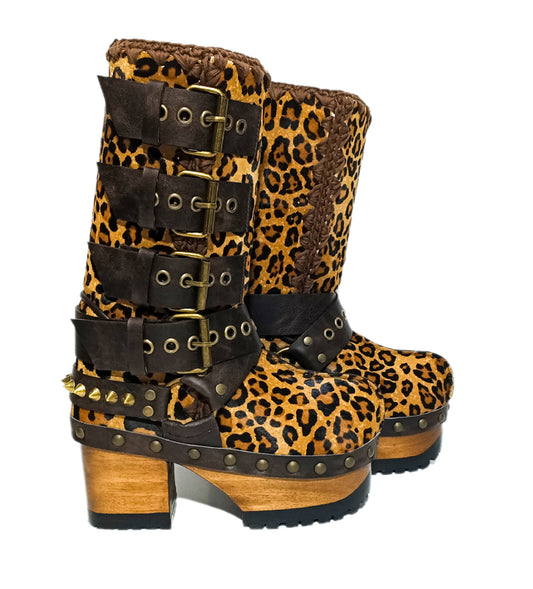 Leopard skin biker boots. Leopard skin clogs. Leopard skin buckle boots. High-end footwear handmade by Sol Caleyo