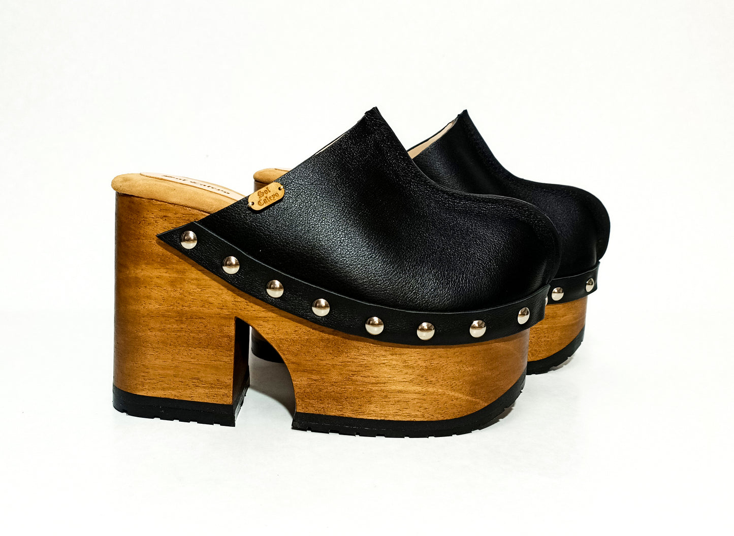 Zuecos Vintage negros