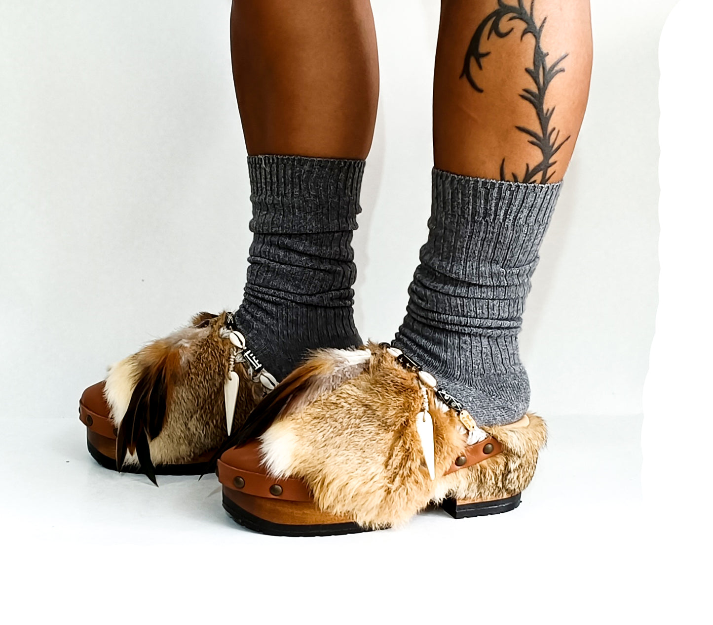 Queen Viking Clogs XS