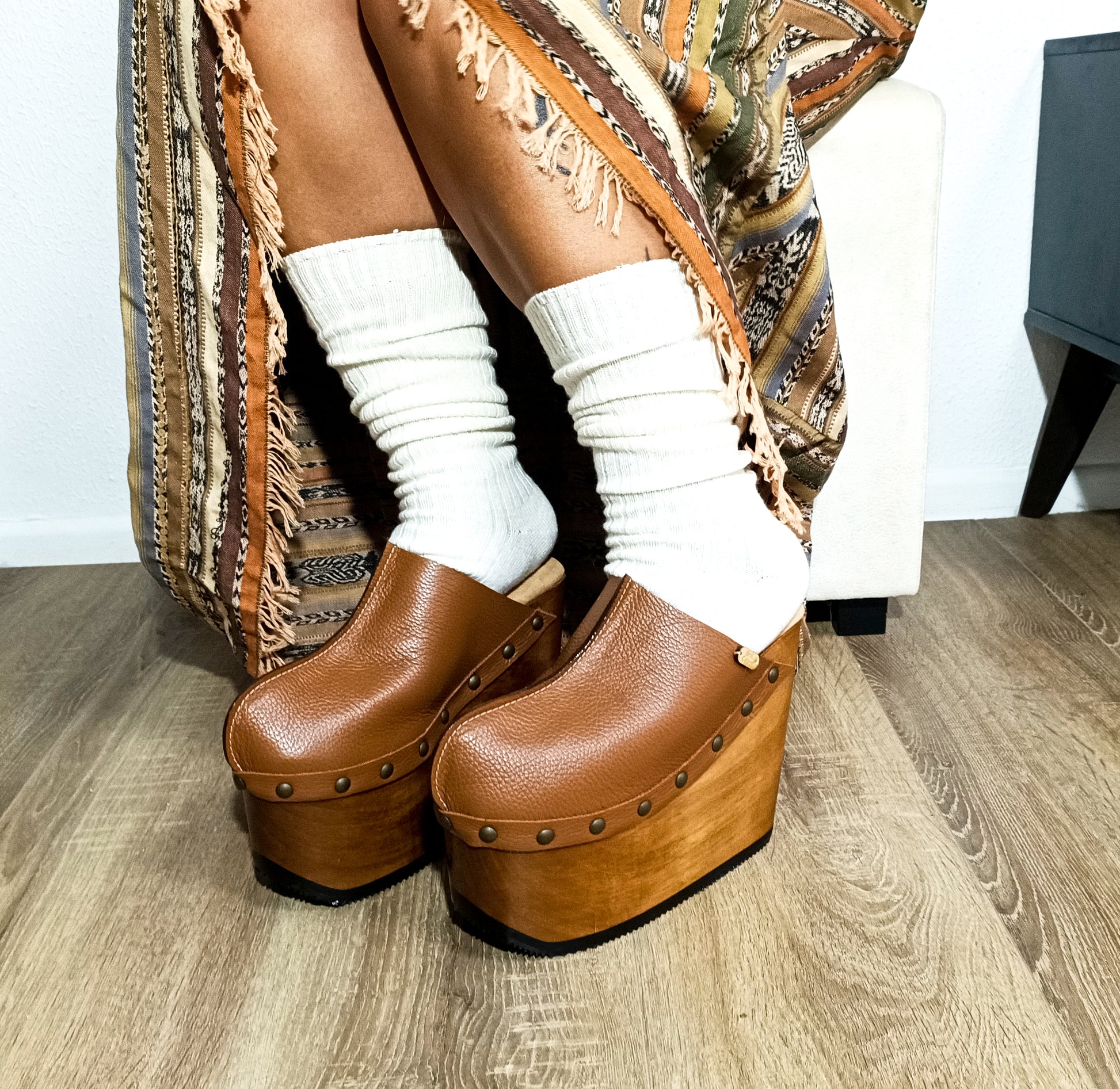 Vintage inspired, 70s style platform clogs with super high heels. Super high wooden wedge made in closed leather. Size from 34 to 47. Handmade to order. The Chicago Clogs are an exclusive design by Sol Caleyo.