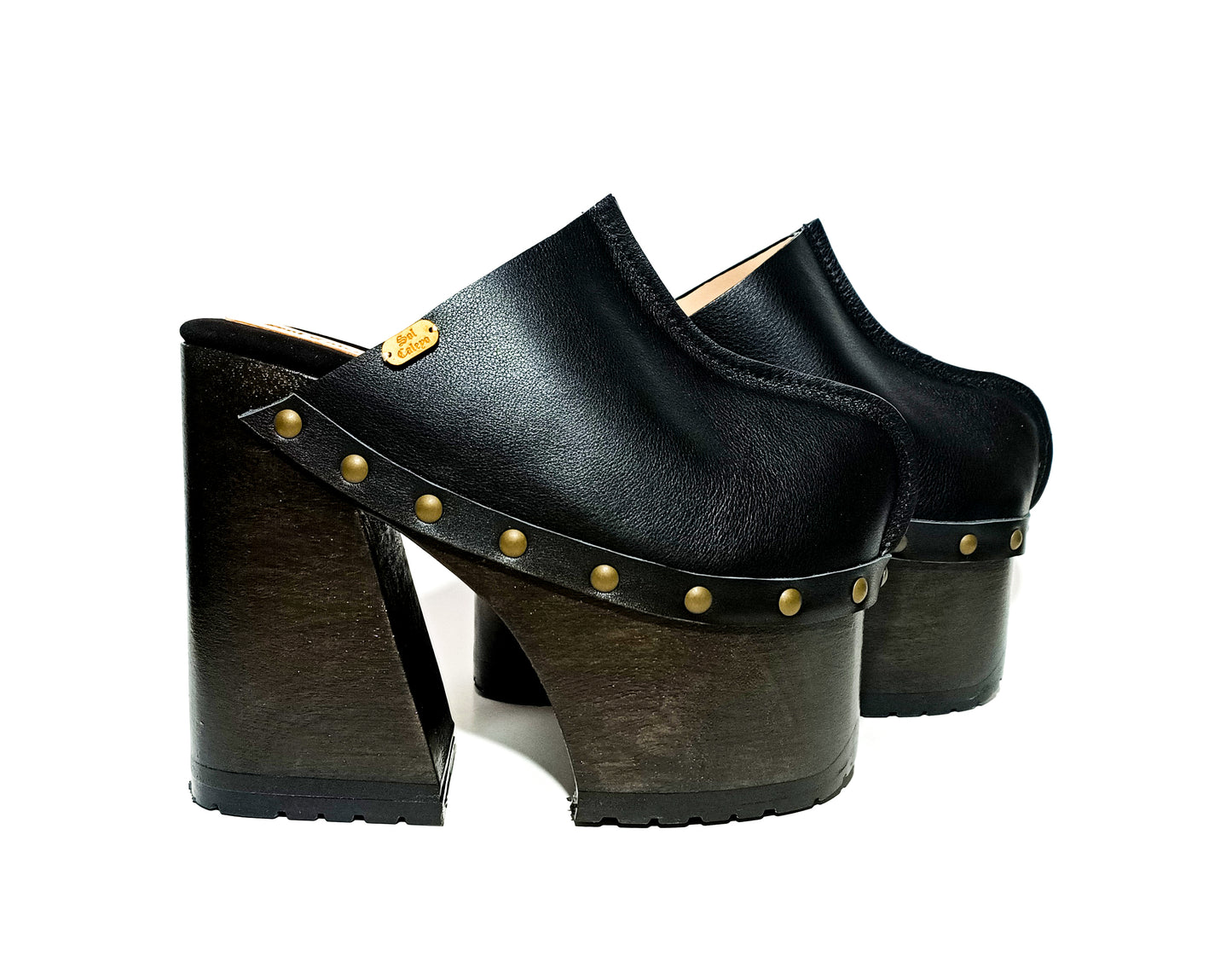 Vintage 70s style platform clogs, with super high heel, made in black leather. Sizes 34 to 47, handmade. Reserve yours now! Show an authentic vintage style!
