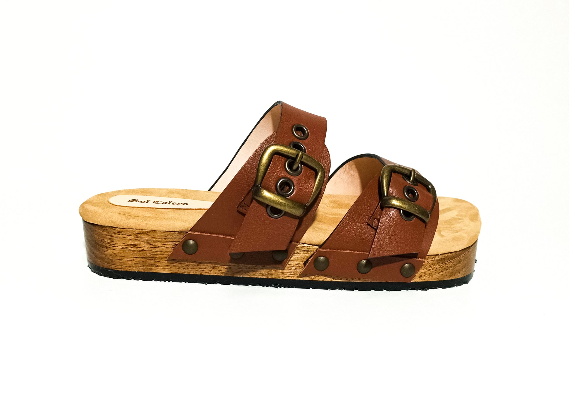 Leather clog sandals for men: unique style and design! Leather clogs, unique designs for men. Comfort and style on your feet. Strappy sandals for men.