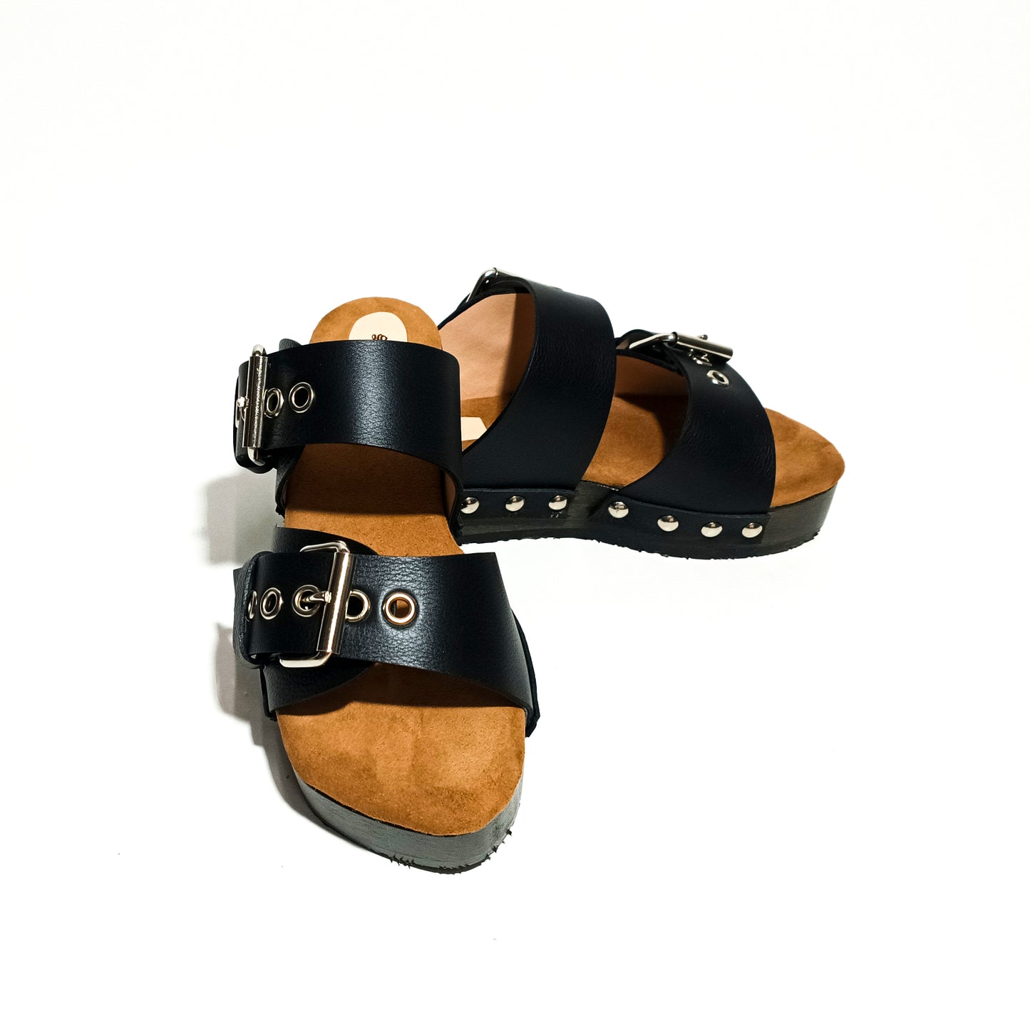 Leather clog sandal with buckles. Clog sandals with buckles and wooden wedge. Women's leather sandals birkenstock style. Sizes 34 to 47. High quality handmade leather shoes by sol Caleyo. Sustainable fashion.