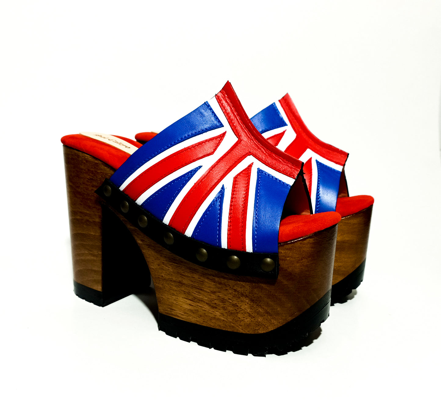 Vintage style platform sandals with wooden heel made in leather. Sizes 34 to 47. Super high wooden heel inspired by the 70s. Exclusive English flag design. High quality handmade leather footwear.
