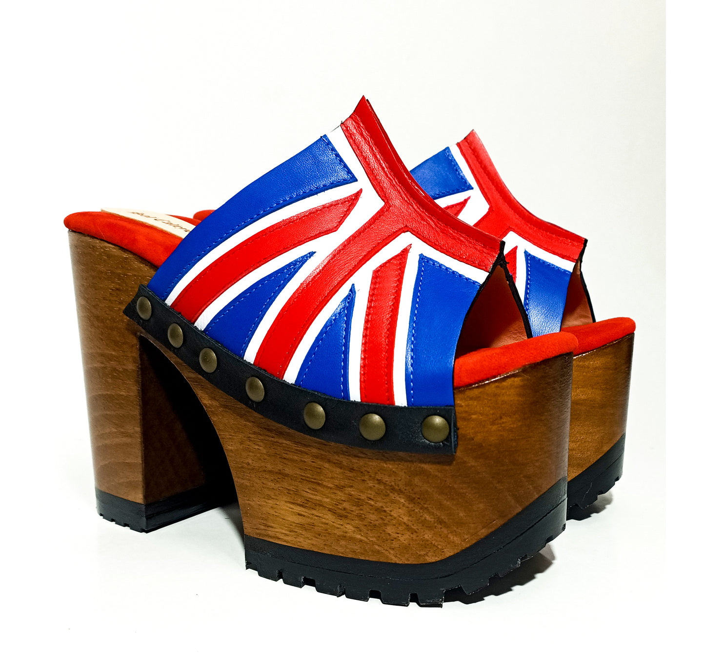 Vintage style platform sandals with wooden heel made in leather. Sizes 34 to 47. Super high wooden heel inspired by the 70s. Exclusive English flag design. High quality handmade leather footwear.