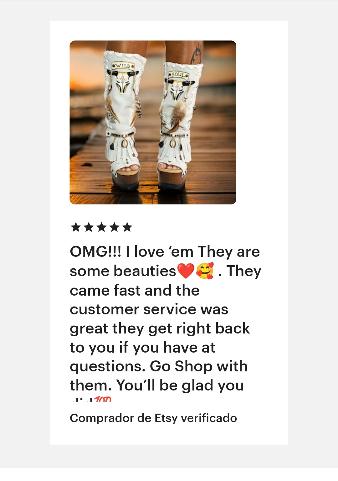 White suede leather platform boots sandals, with hand painted buffalo, decorated with feathers, natural shells, coins and horns, totally handmade to order. An authentic bohemian style boot handmade by Sol Caleyo. Sizes 34 to 47.