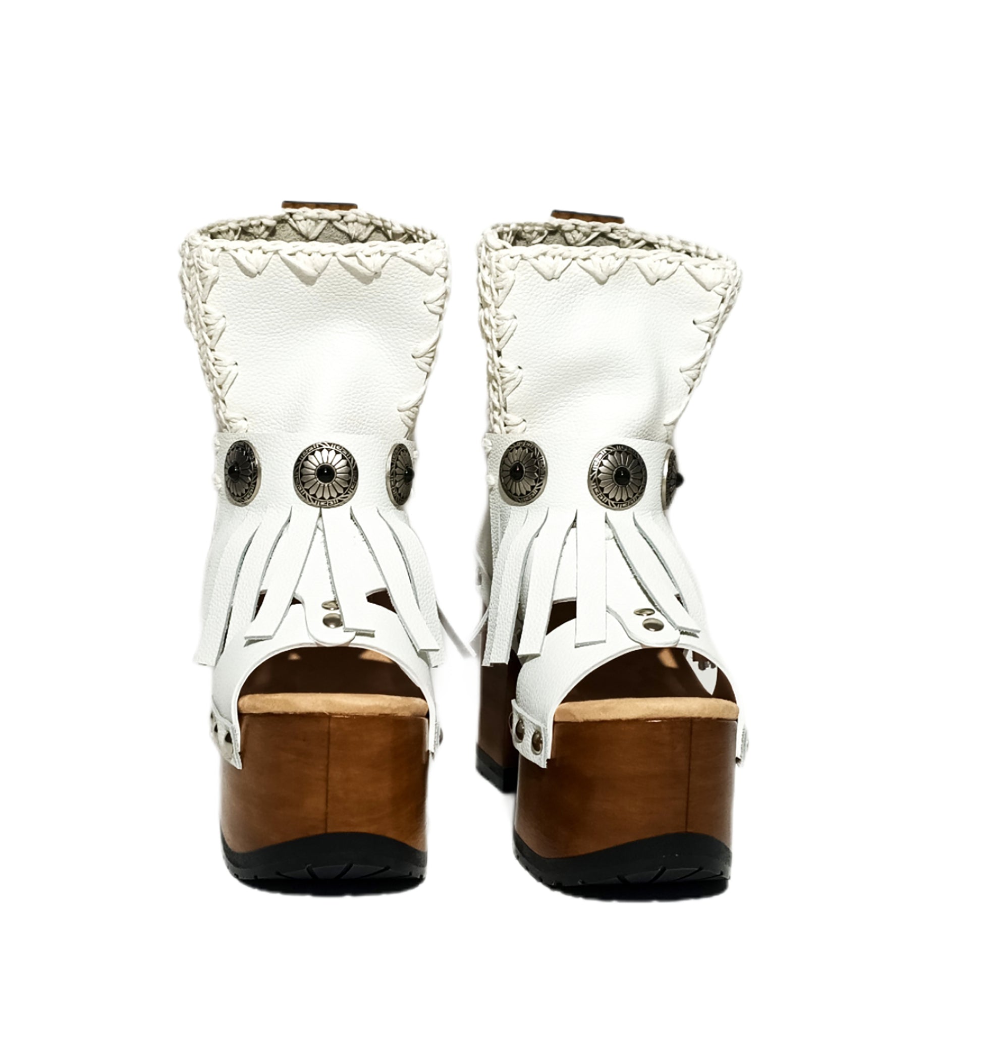 White leather boots Boho chic style. White boots with heel and wooden platform. White leather boots. High quality handmade footwear by Sol Caleyo.