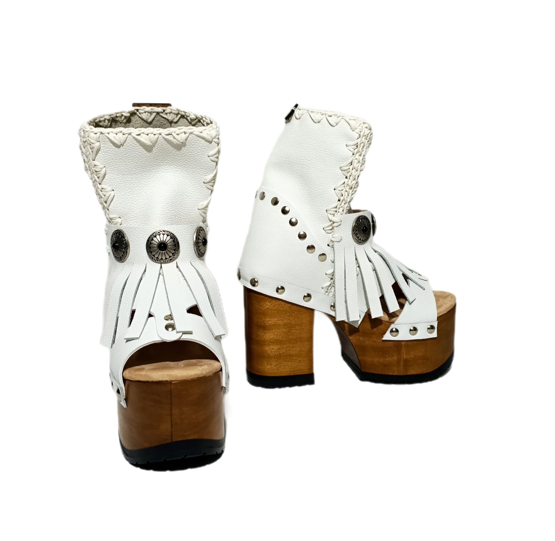 White leather boots Boho chic style. White boots with heel and wooden platform. White leather boots. High quality handmade footwear by Sol Caleyo.