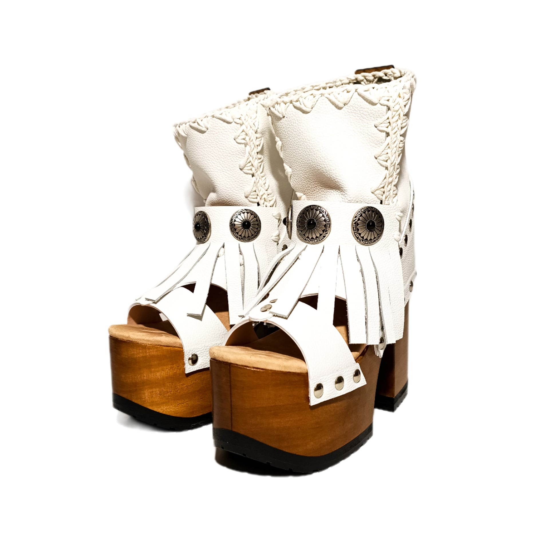 White leather boots Boho chic style. White boots with heel and wooden platform. White leather boots. High quality handmade footwear by Sol Caleyo.