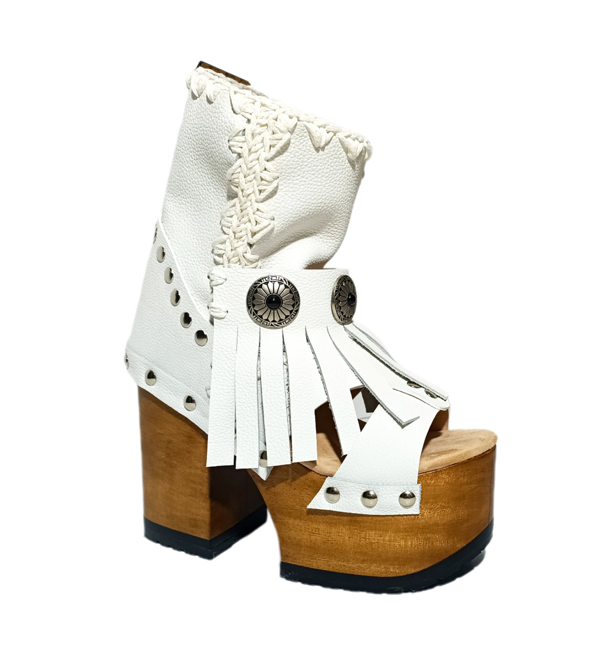 White leather boots Boho chic style. White boots with heel and wooden platform. White leather boots. High quality handmade footwear by Sol Caleyo.