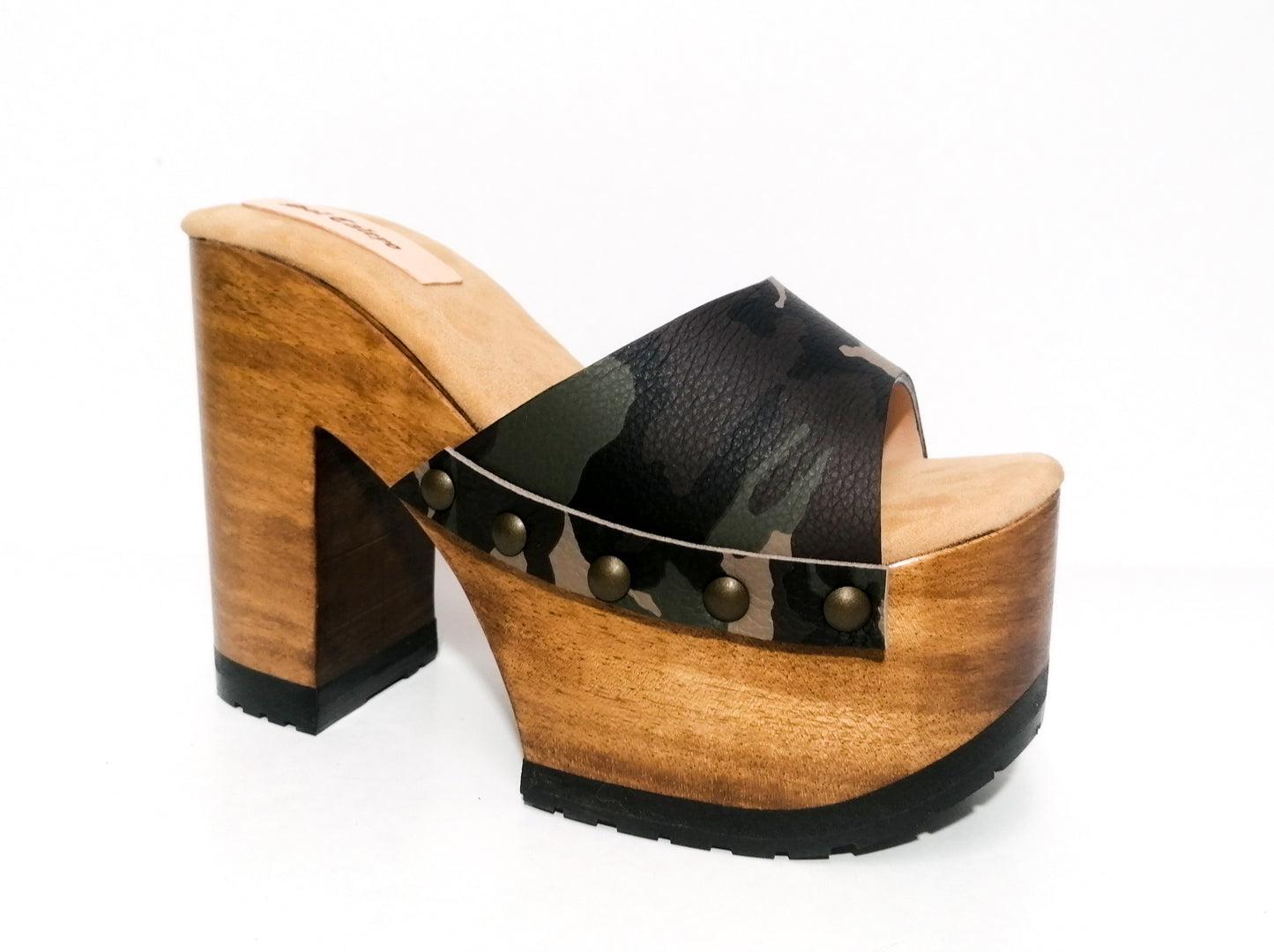 Military leather sandal peep toe style. Platform sandal with super high wooden heel. Clog sandal 70's style. Sizes 34 to 47. High quality handmade leather shoes by sol Caleyo. Sustainable fashion.