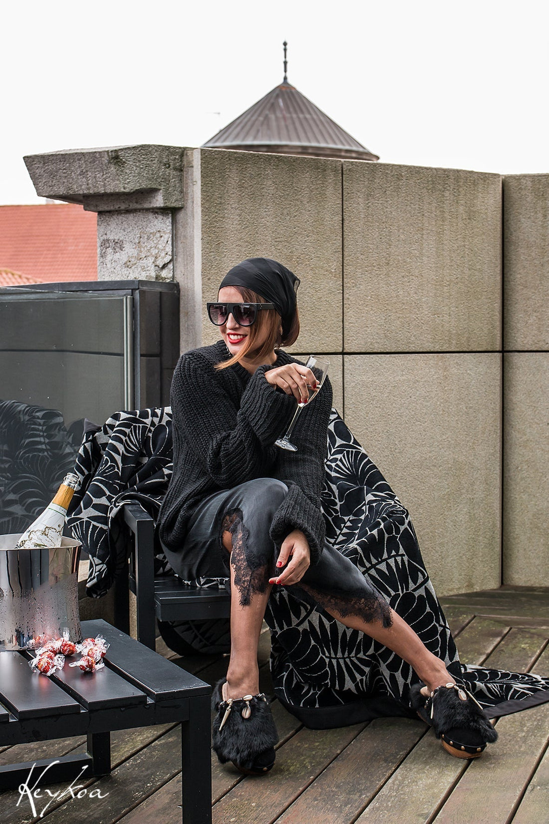 Guide to measuring your foot correctly for handmade leather footwear sizing