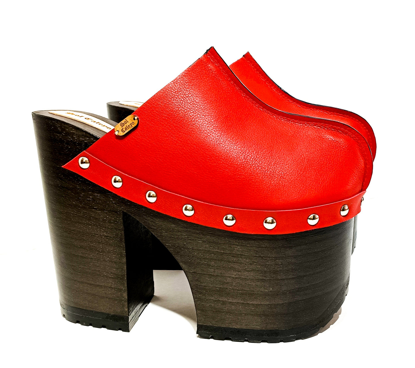 Red leather clog with super high wooden heel in vintage 70s style. Leather clog with platform and super high heel made in wood. Sizes 34 to 47. High quality leather shoes handmade by Sol Caleyo.