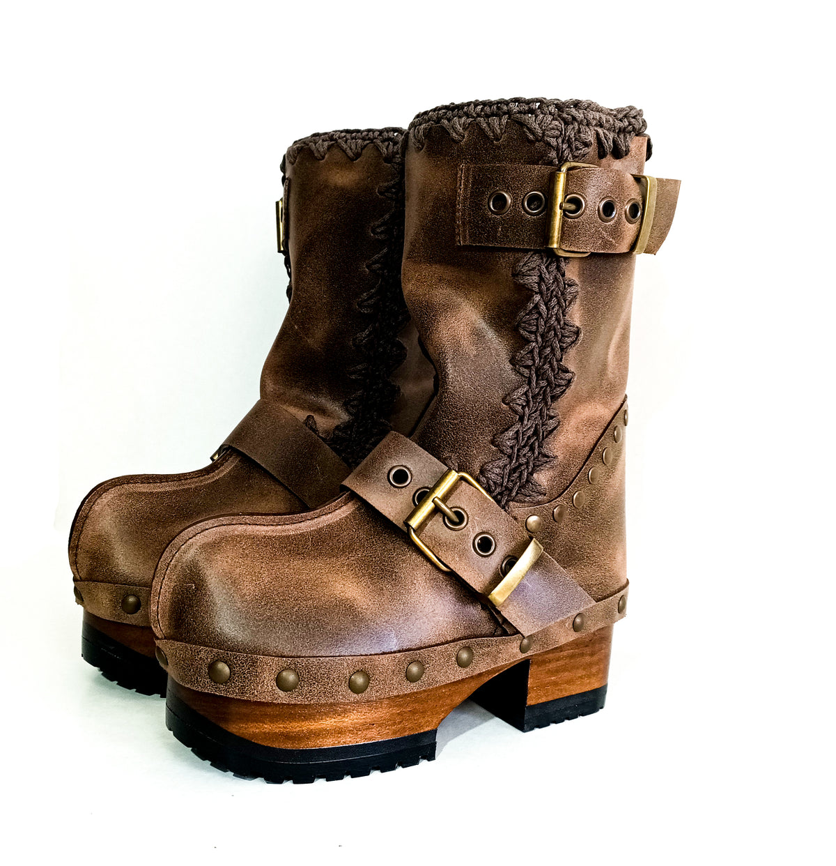 Handmade brown distressed leather mid-calf platform boots with old-gold buckles, rivets and 6.5 cm natural lacquered wooden heel by Sol Caleyo.