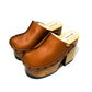 Clogs with platform and high heel in vintage inspiration, 70's style. Closed wooden heel in light brown leather. Sizes 34 to 47. Handmade to order. The Vintage Clogs are an exclusive design by Sol Caleyo.