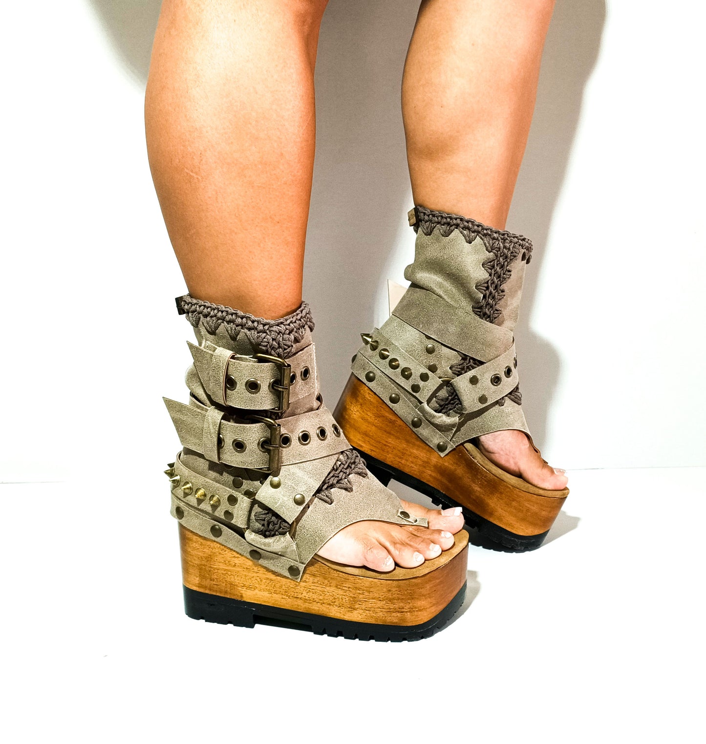 Kenia Flip Flop Boots