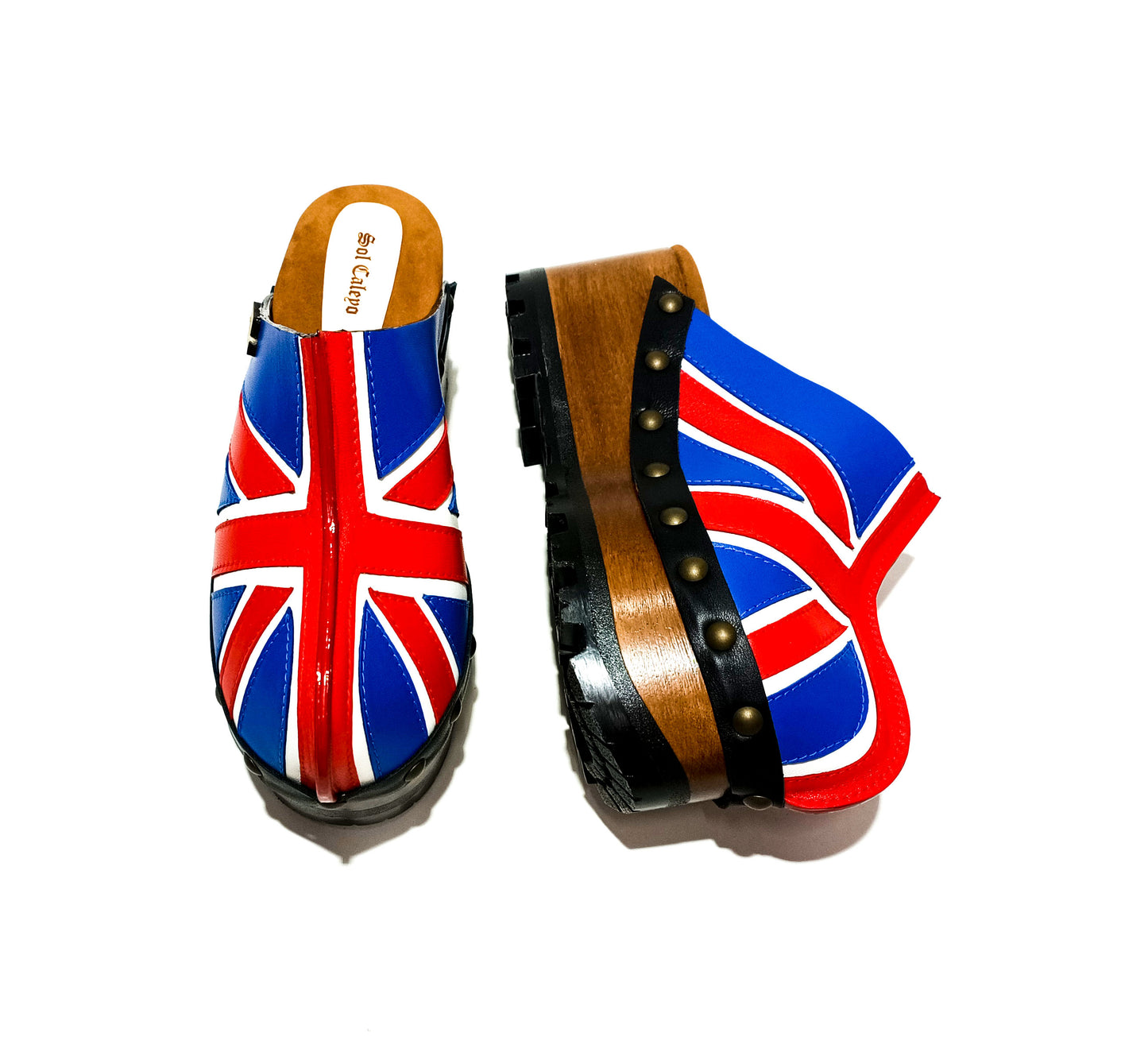 English flag clogs 70's style. Vintage style wooden wedge clogs. Vintage style wooden wedge mules. High-end footwear handmade by Sol Caleyo.