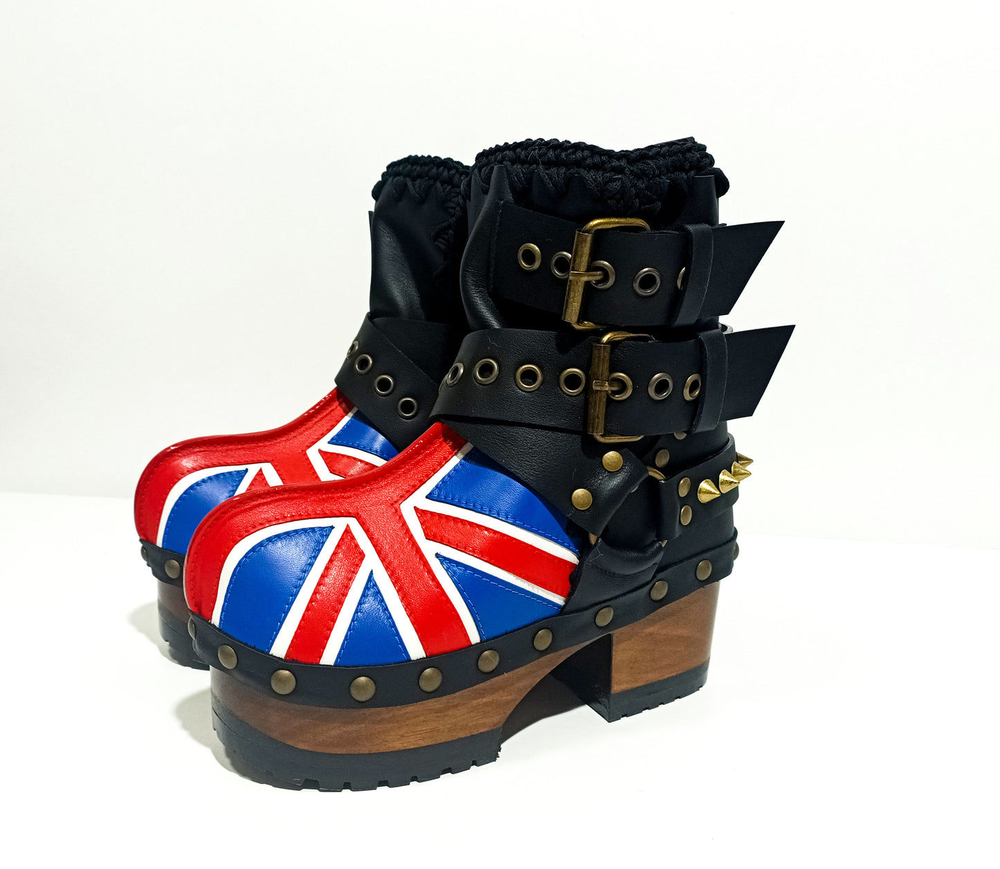 Biker style platform boots with England flag. Leather ankle boots with england flag, buckles and studs. High-end handmade footwear by Sol Caleyo.