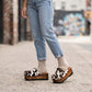 Cowhide leather clogs with wooden wedge, Vintage 70's style clogs. Leather clogs with wooden wedge. High quality footwear handmade by Sol Caleyo.