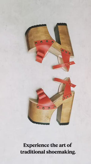 Red sandals with platform and super high heel. Platform sandals with bow. Handmade leather sandals, sizes 34 to 47. Platform sandals with wooden heel, exclusive design by Sol Caleyo.