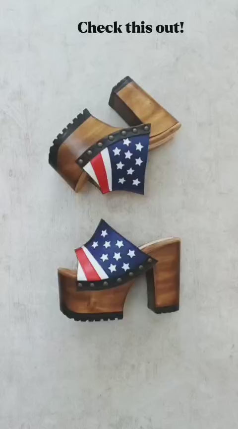 Sandals with a unique American flag design. Vintage-style platform sandals with wooden heels. Heels with a unique American flag design. High-end footwear handmade to order. Exclusive design by Sol Caleyo.
