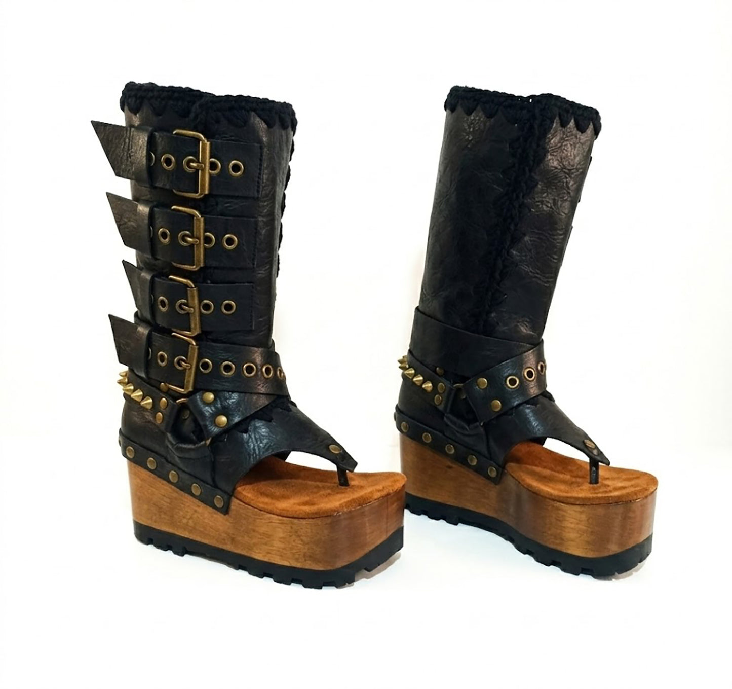 Luxury handmade Alabama Flip Flops Black Boots in black leather, showing the 10 cm wooden wedge, Vibram tractor sole, and old gold pyramid stud details.