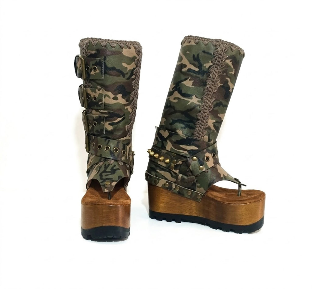 Handmade Alabama Flip Flops Army Boots in camouflage leather, featuring old gold pyramid studs, a wooden wedge, and a black Vibram tractor sole.