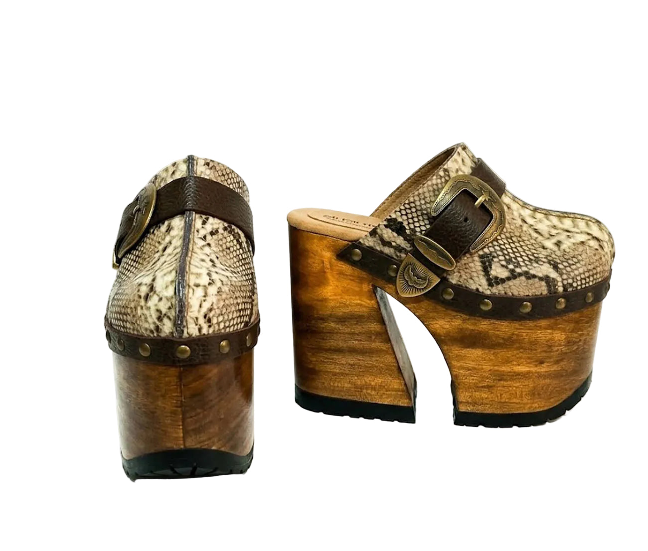 Profile view of Route 66 XL Snake Natural clogs with 17cm natural wood platform heel, snake print leather, and antique brass buckle.