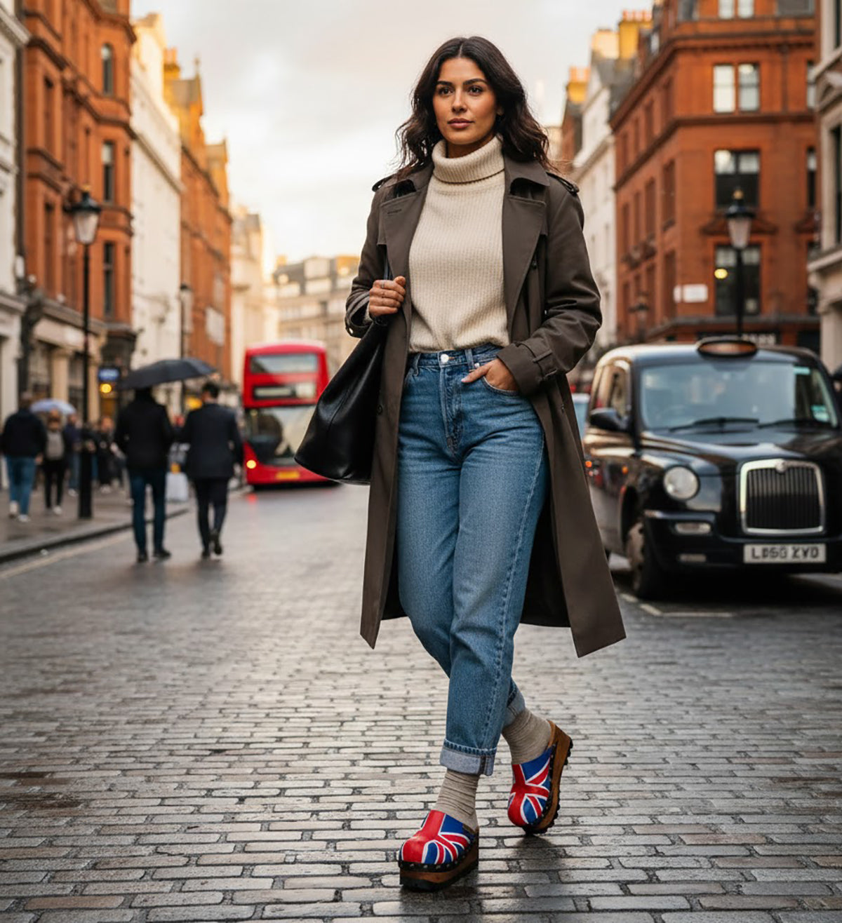 English flag clogs 70's style. Vintage style wooden wedge clogs. Vintage style wooden wedge mules. High-end footwear handmade by Sol Caleyo.