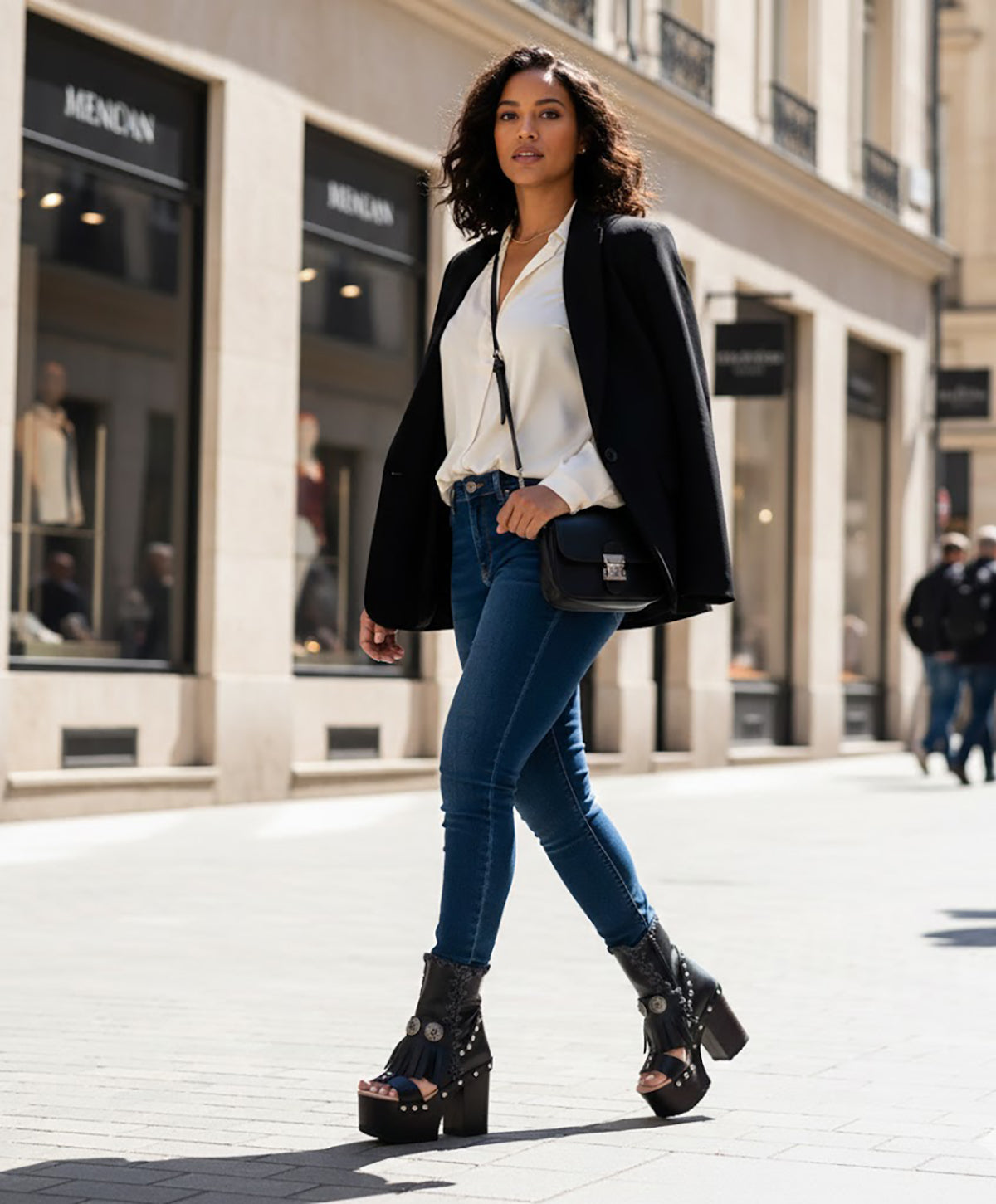 Leather boot with super high wooden heel. Black platform boot decorated with vintage conchos. Sizes 34 to 47. Handmade leather shoes by Sol Caleyo.