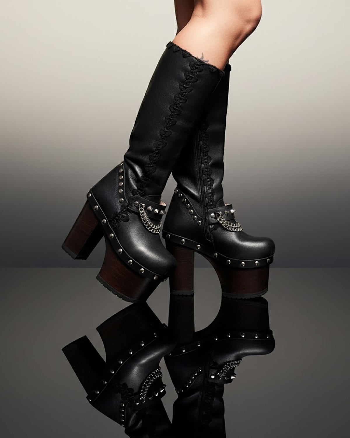 Super high heel platform boots. Black leather boots with studs and silver chains. Super high wooden heel. Sizes 34 to 47. High quality handmade leather shoes.