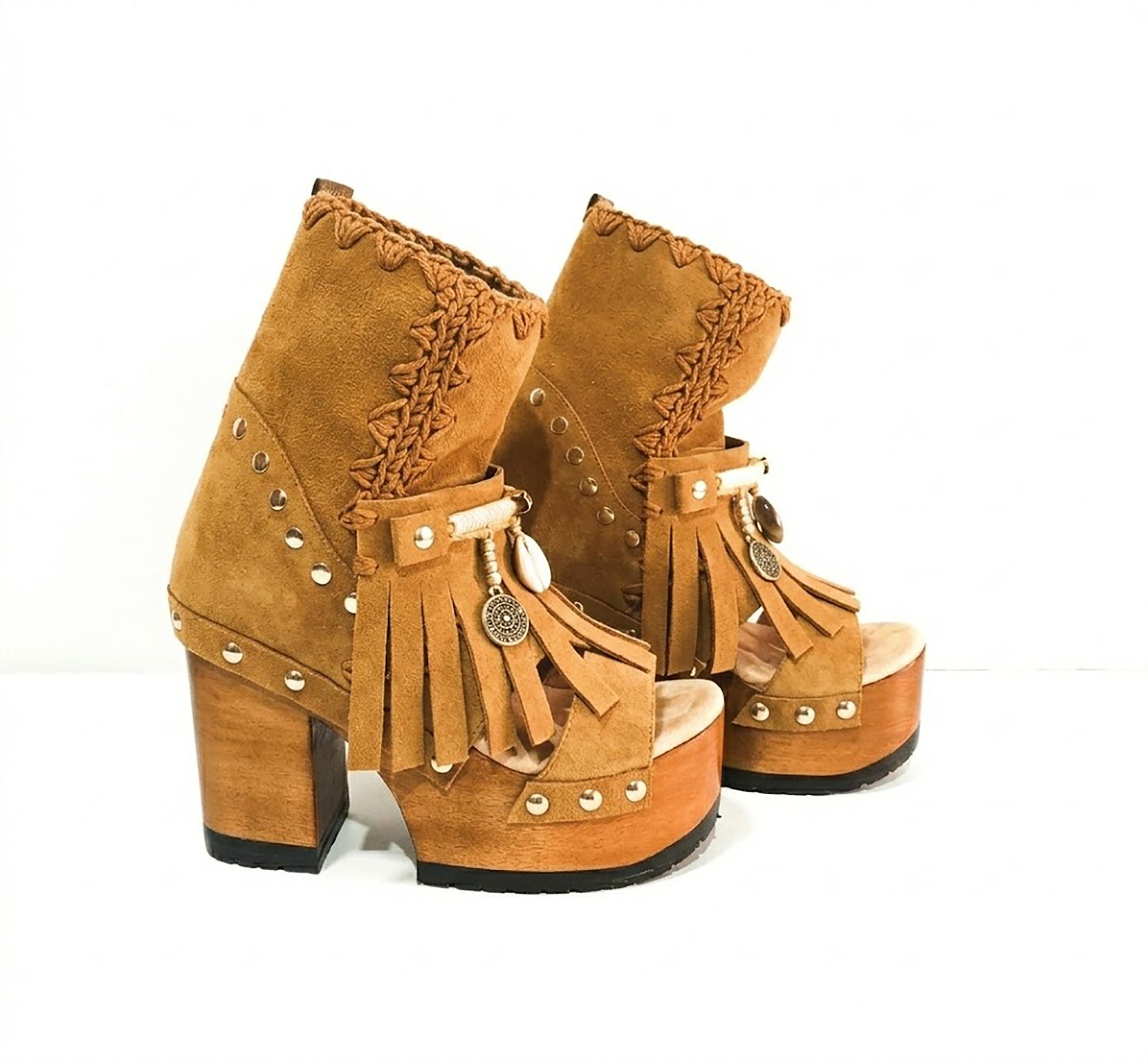 Bohemian style Camel suede leather boots. Turquoise boots with wooden heel. Turquoise boots decorated with coins, horns and feathers, Boho Chic style. High-end handmade footwear by Sol Caleyo.