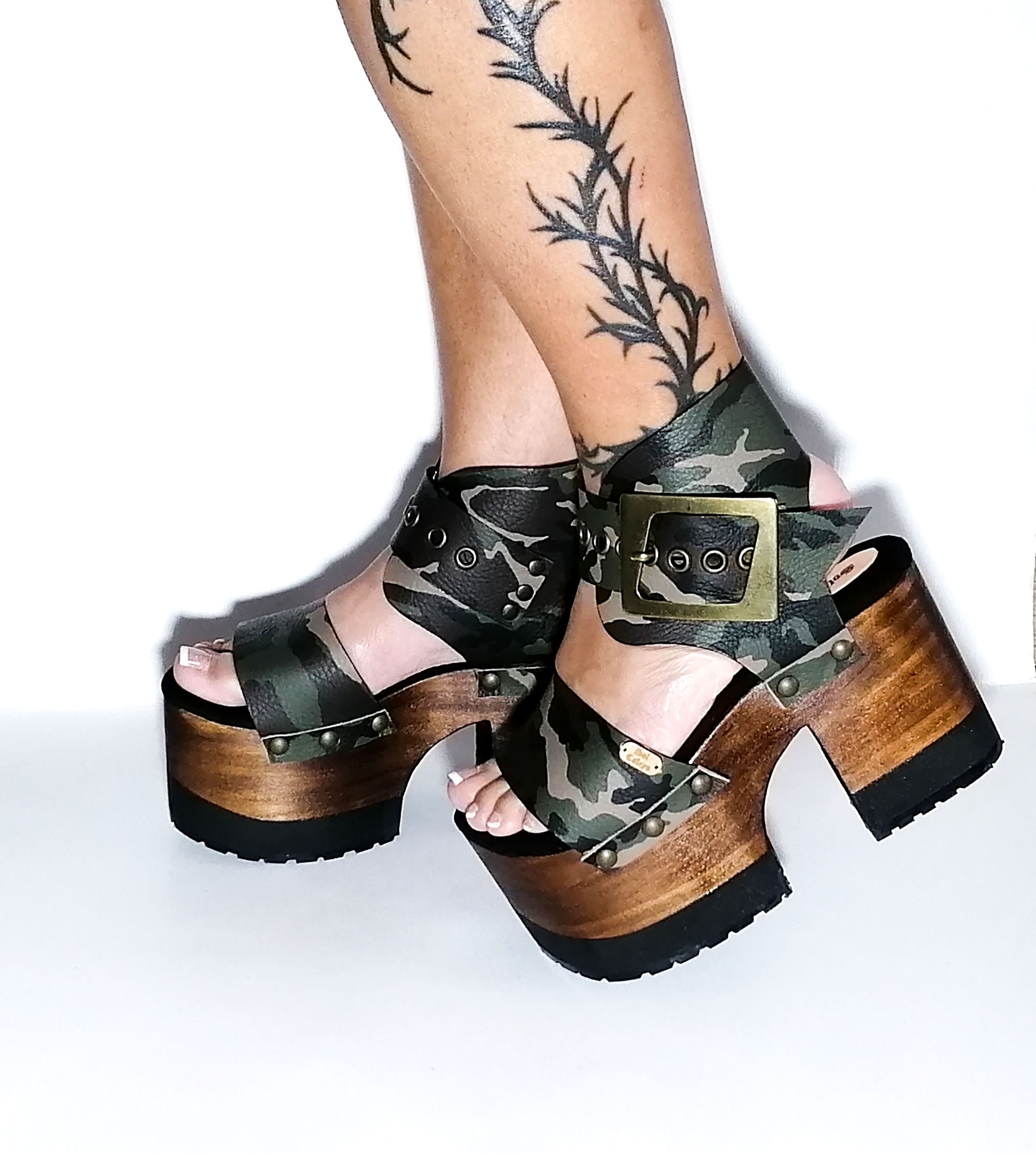 Tuk discount gladiator sandals