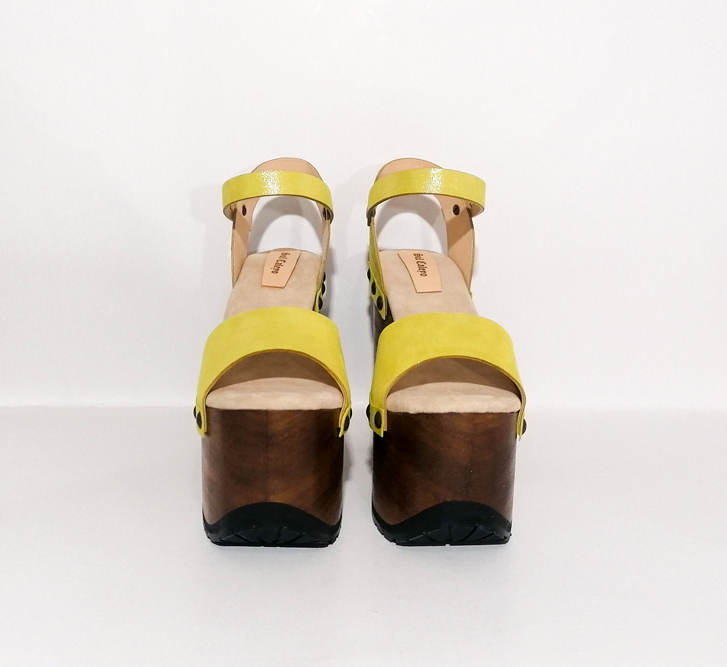Vintage style yellow platform clog sandals. Super high wooden heel sandal. Vintage 70's style platform sandal. Sizes 34 to 47. High quality leather shoes handmade by sol Caleyo. Sustainable fashion.