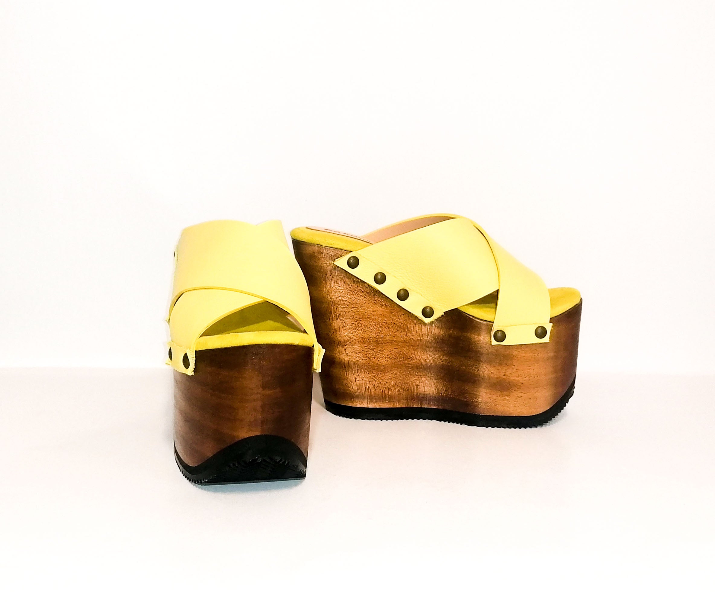 Yellow Sandals – Sol Caleyo