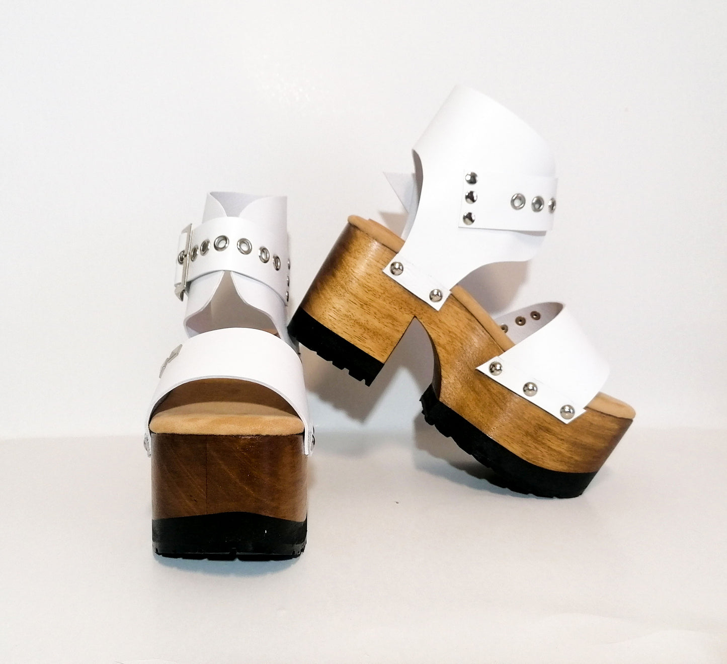 Lady Pop White Sandals