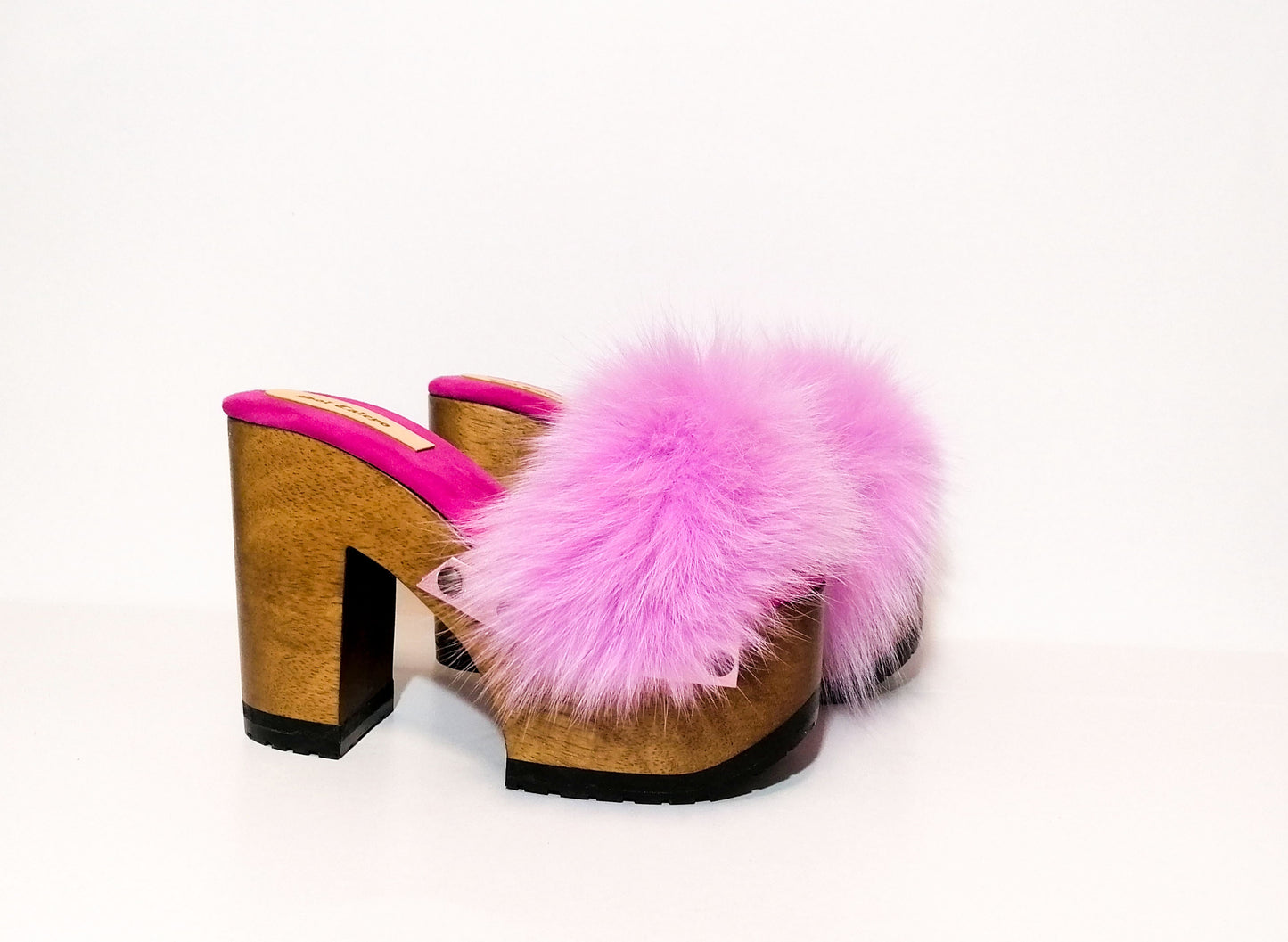 Vintage style pink platform clog sandals. Super high wooden heel sandal. Vintage 70's style platform sandal. Pink fur sandal peep toe style. Sizes 34 to 47. High quality leather shoes handmade by sol Caleyo. Sustainable fashion.
