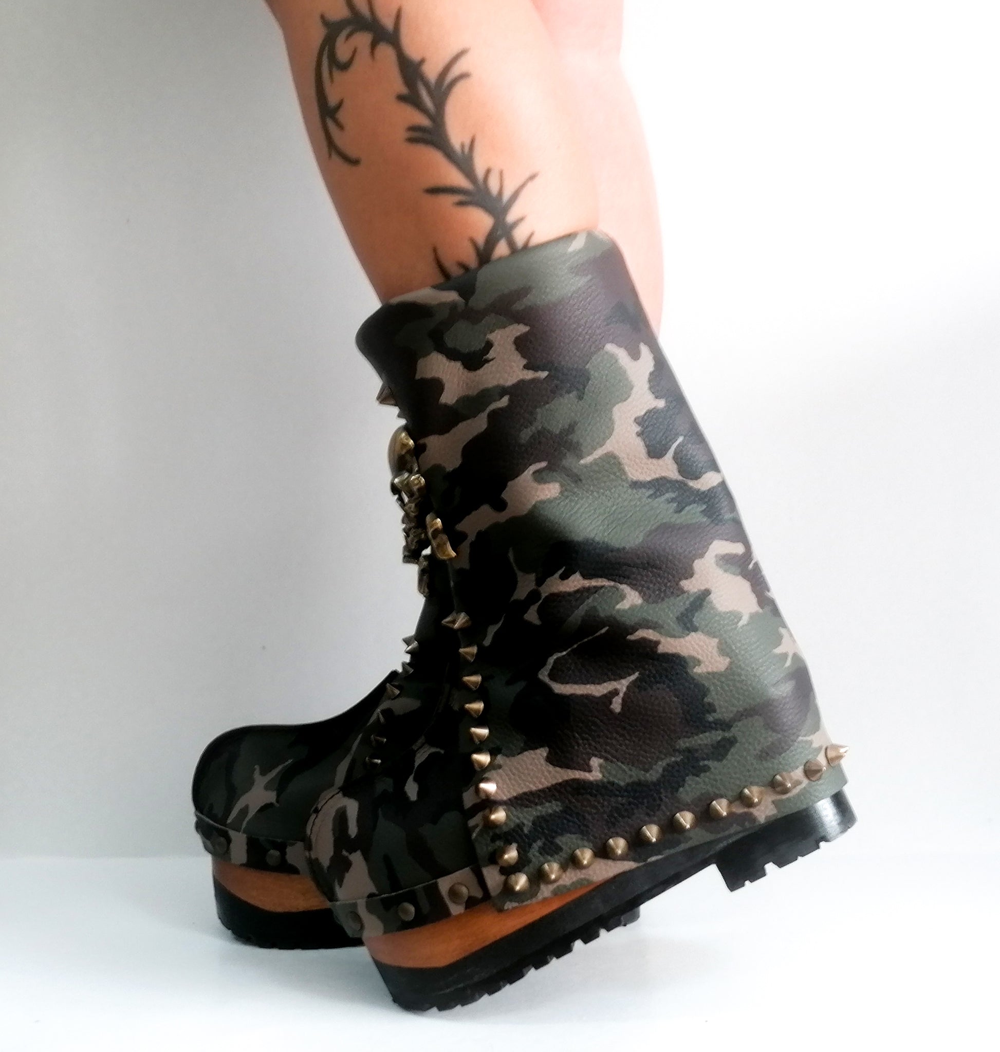 Warrior Army Boots – Sol Caleyo